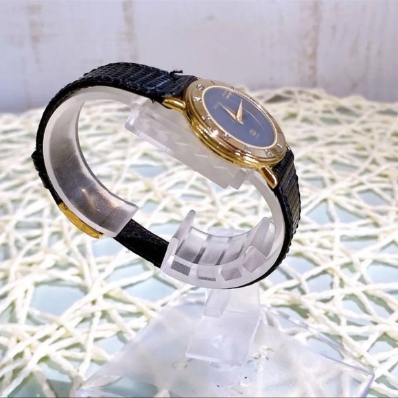 GUCCI Italian Luxury Watch Swiss Movement Quartz - Picture 3 of 9